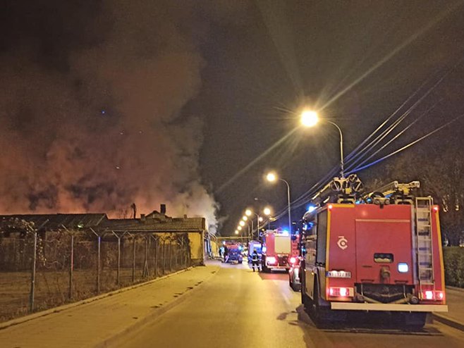 Požar u Nišu (Foto: Fejsbuk) - 