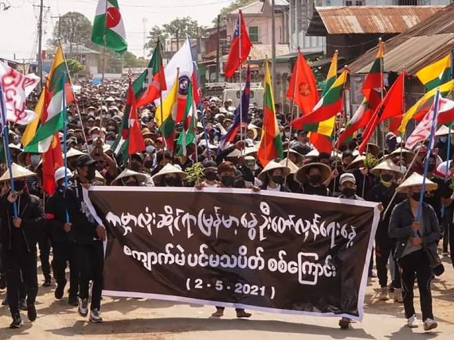 Protesti u Mjanmaru (Foto: HomesBo) - 