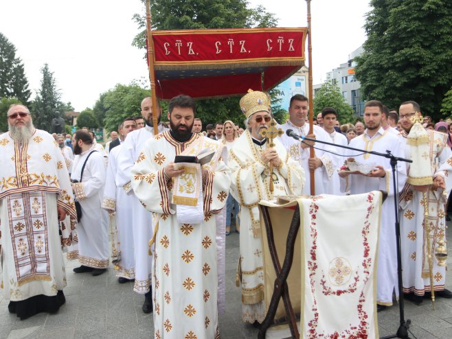 Spasovdanska litija Spasovdanska litija - Foto: SRNA