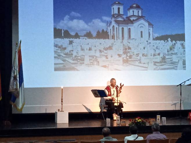 Bijeljina - Udruženje guslara i epskih pjesnika - Foto: SRNA