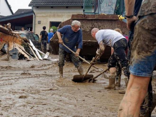 Poplave u Austriji (Foto: dw.com) - 