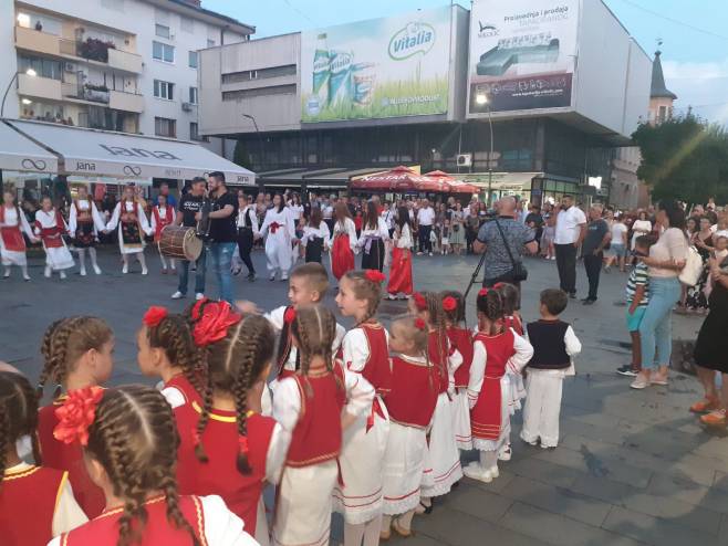 Manifestacija "Smotra folklora - Kozarska Dubica 2021" - Foto: SRNA