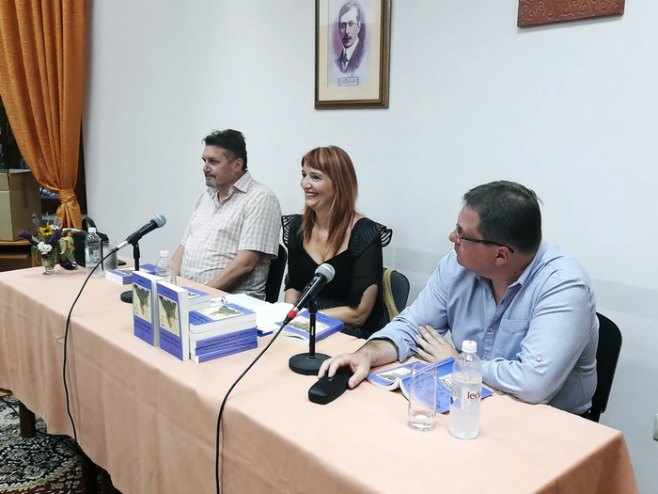 Trebinje -promocija knjige "Srpsko pitanje na prelomu epoha" - Foto: SRNA