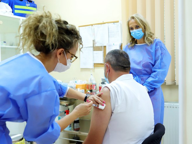Vakcinacija-punkt u Zalužanima - Foto: SRNA