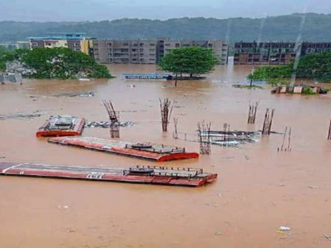 Poplave u Indiji (Foto: India TV News) Poplave u Indiji (Foto: India TV News) -