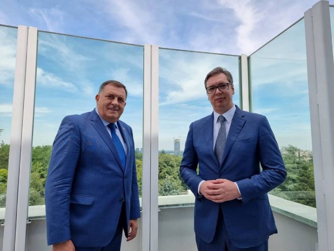 Dodik i Vučić (Foto: buducnostsrbijeav/ilustracija) - Foto: Instagram