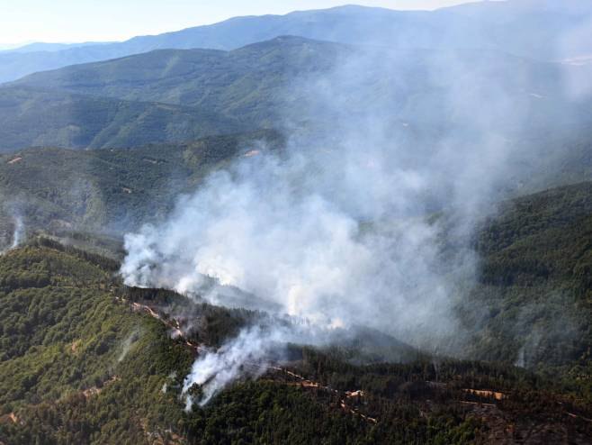 Nastavlja se borba sa požarom na Staroj planini