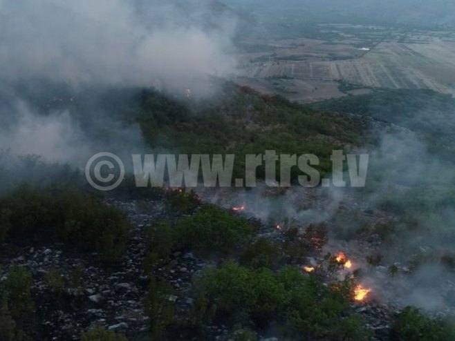 Požar u Zupcima - Foto: RTRS