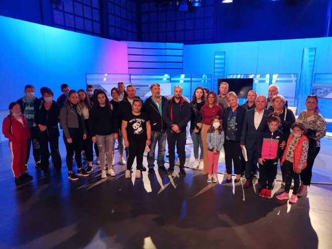Delegacija iz Gline u posjeti RTRS Delegacija iz Gline u posjeti RTRS - Foto: RTRS