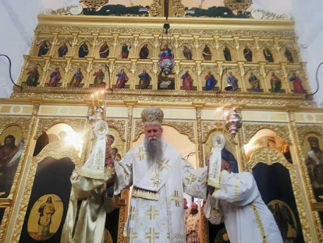 Ustoličen Mitropolit Јoanikije u Cetinjskom Manastiru (Foto:facebook/Bunt Crna Gora) - 