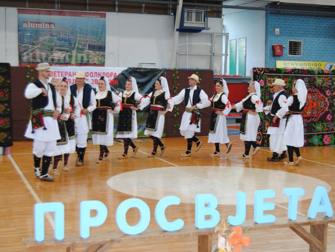 Peti susret folklornih ansambala u Zvorniku - Foto: SRNA