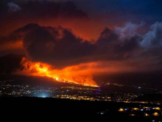 Erupcija vulkana na španskom ostrvu La Palma (Foto: Michael Risch) - 