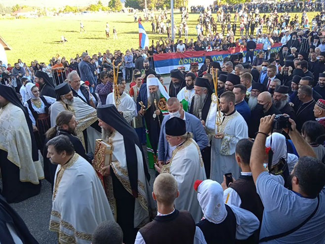 Berane - doček patrijarha Porfirija (Foto: Sputnjik/Boban Novović) - 