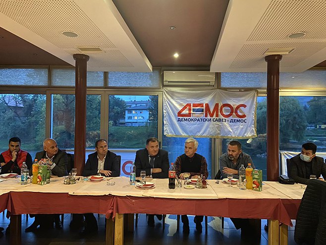 Radni sastanak Predsjedništva GO DEMOS Banjaluka - Foto: SRNA