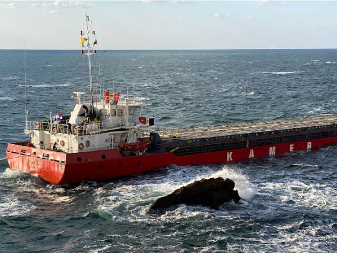 Brod "Vera Su" potonuo sa 3.000 tona vještačkog đubriva (Foto: World Today News) - 
