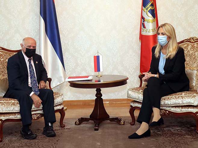Predsjednica Srpske sa predstavnicima porodica poginulih borca - 