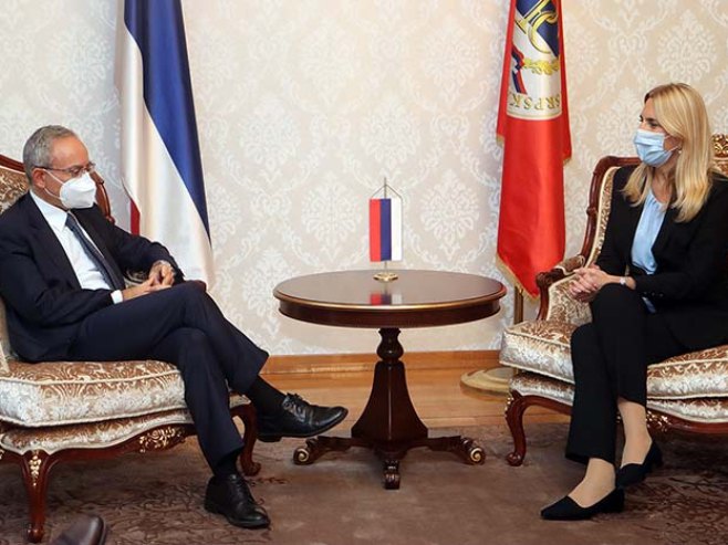Željka Cvijanović i Marko Di Ruca (Foto: Kabinet predsjednice) - 