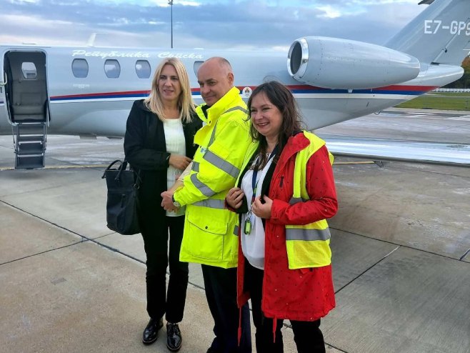 Cvijanović na aerodromu "Modlin" (foto: instagram.com / zeljka.cvijanovic) - 