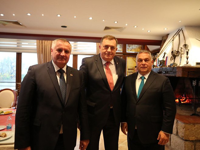 Orban, Dodik i Višković - Foto: Twitter