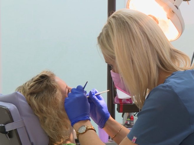 Kako se Zavod za stomatologiju prilagođava modernim trendovima? (VIDEO)