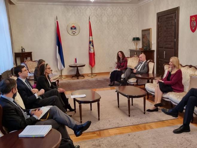 Sastanak u Palati (Foto: Kabinet predsjednice Srpske) - 