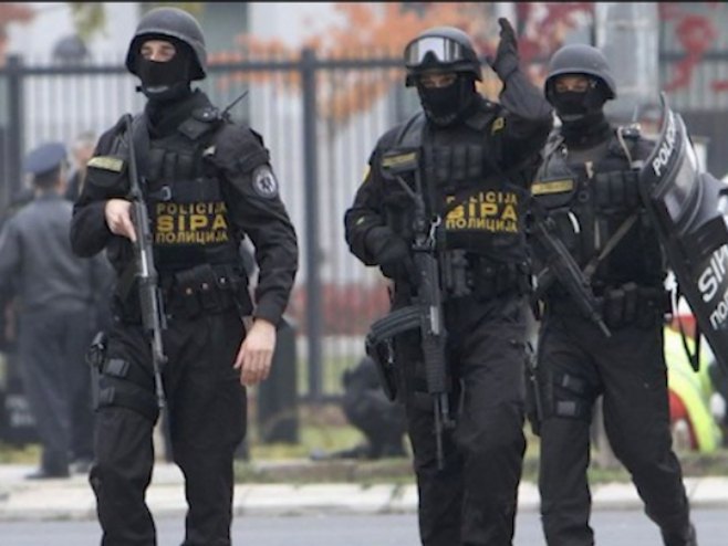 Pretresi i hapšenja u Sarajevu zbog droge i oružja