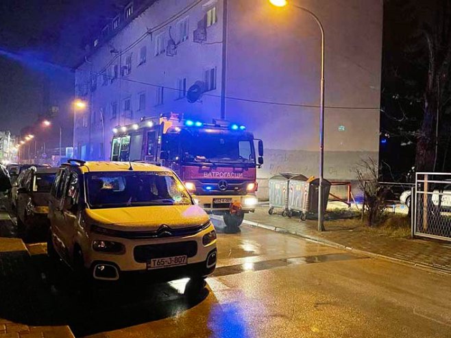 Banjaluka: Požar na automobilu (Foto:ATV) Banjaluka: Požar na automobilu (Foto:ATV) -