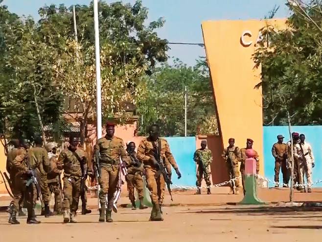 Vojni udar u Burkini Faso - Foto: AP