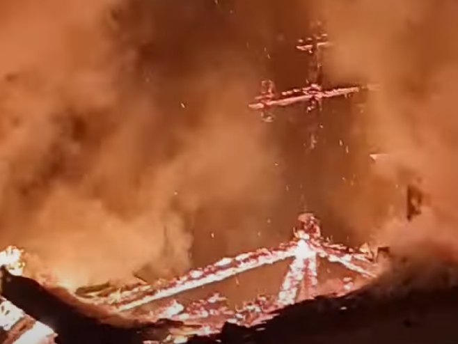 Veliki požar u Manastiru Svete Trojice - Foto: Screenshot