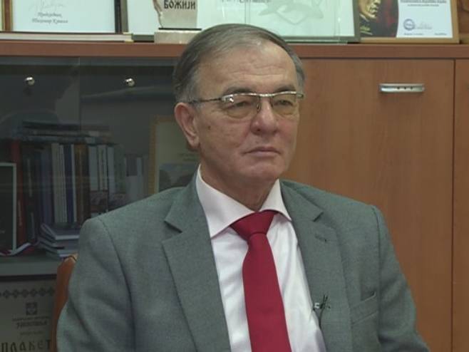Lukić: Opozicija iznosi paušalne tvrdnje i nije u stanju da prizna poraz (VIDEO)