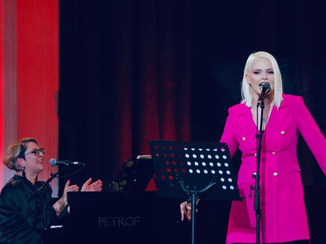 Vanja Mišić i Sanja Čolić Zelić 14. jula u Art dvorištu Banskog dvora
