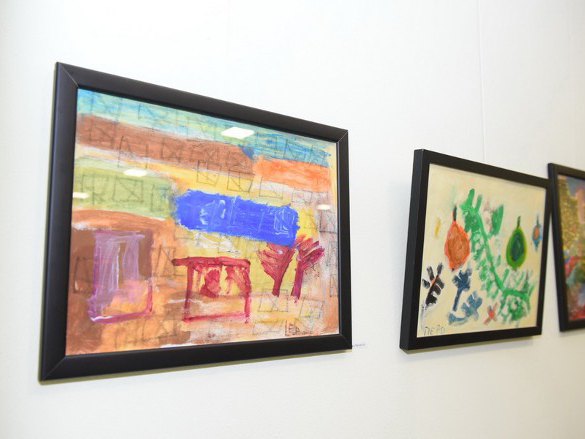 Izložba u Prijedoru - Foto: SRNA