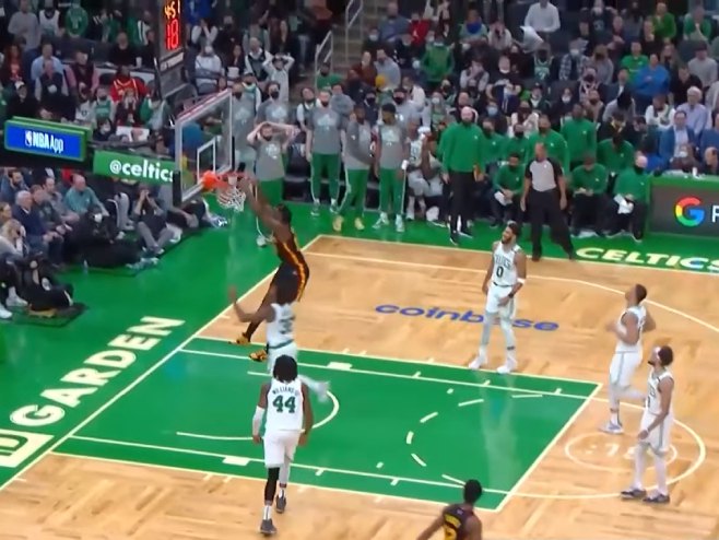 Atlanta - Boston (foto: youtube.com / THECCBN) - 