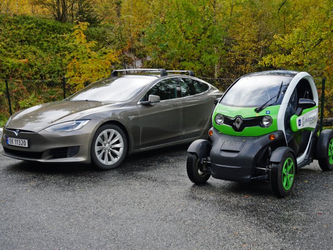 Električni automobili (foto: Mario Roberto Durán Ortiz / wikimedia.org) - 