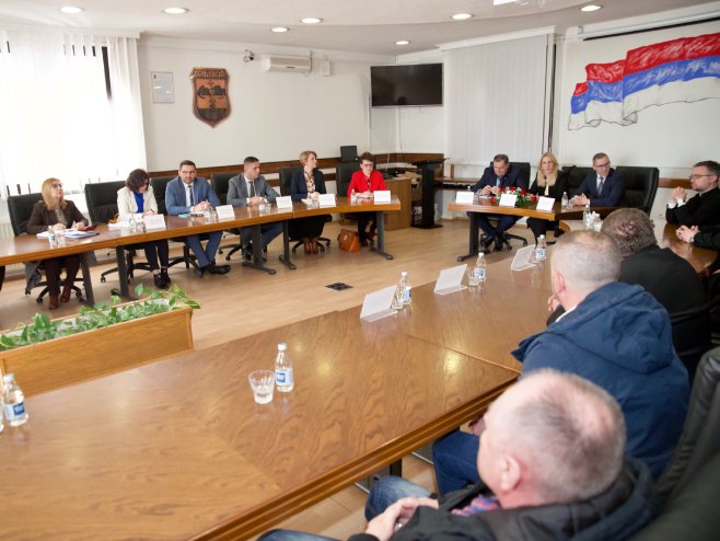 Dodik i Cvijanović u Prnjavoru - Foto: RTRS