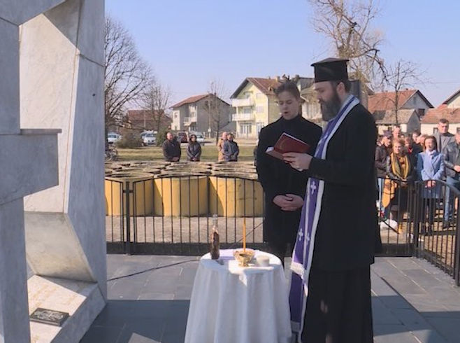 Brod - parastos - Foto: RTRS