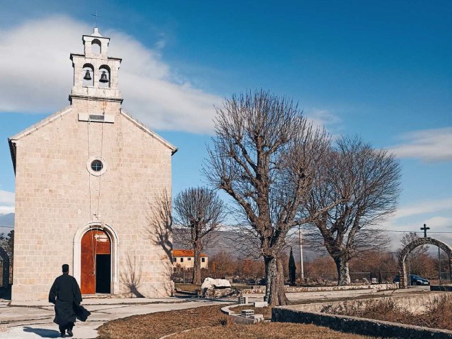 Hram svetog Arhangela Mihaila - Foto: RTRS