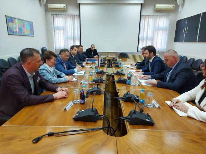 Prijedor - sastanak - Foto: SRNA