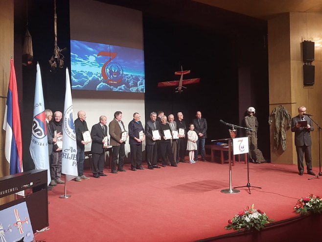 Akademija aerokluba Prijedor - Foto: RTRS