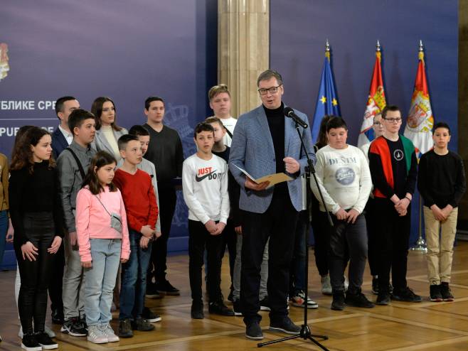 Vučić ugostio srpsku djecu iz regiona (Foto: Tanjug / Rade Prelić) - 