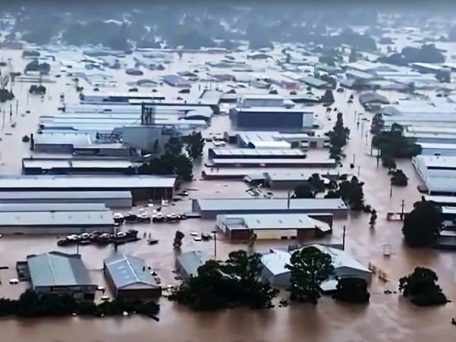 Poplave u Australiji Poplave u Australiji - Foto: Screenshot/YouTube