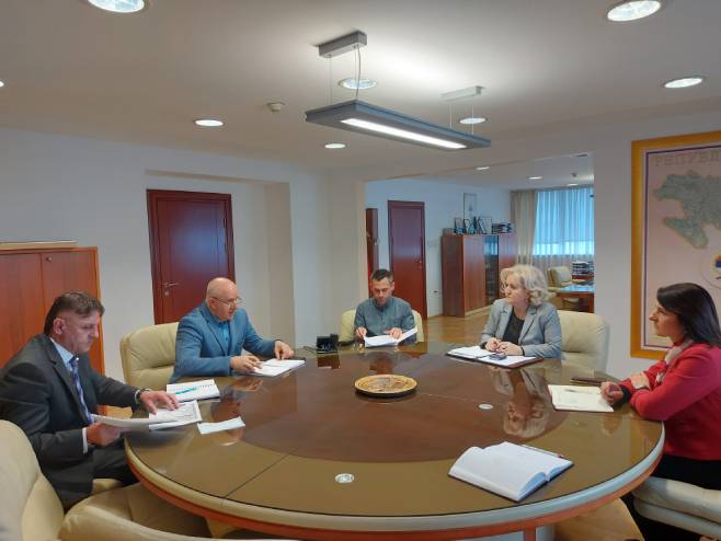 Gašić, Krčo i Gavrić sastanak (foto:Vlada Srpske) - 