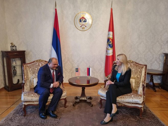 Željka Cvijanović i ambasador Malezije (foto: Kabinet predsjednika Republike Srpske) - Foto: RTRS