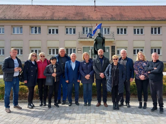 Milorad Arlov u Glini - Foto: RTRS