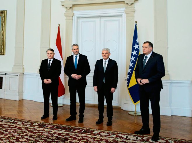 Nehamer i članovi Predsjedništva BiH - Foto: SRNA