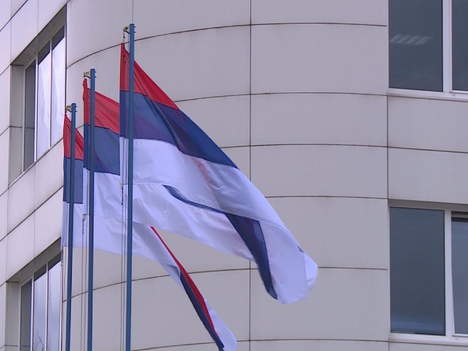 Uoči posjete Varheljija, analitičari upozoravaju - Srpska ne smije biti razvlašćena na evropskom putu (VIDEO)