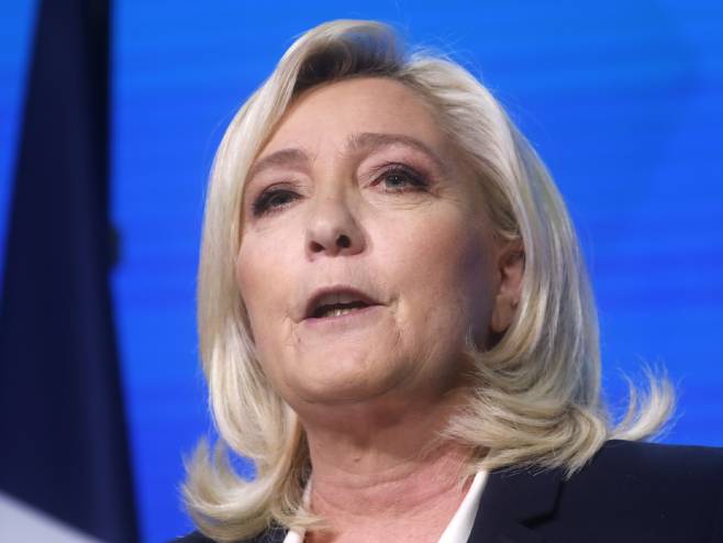 Marin le Pen (Foto: EPA-EFE/IAN LANGSDON) - 