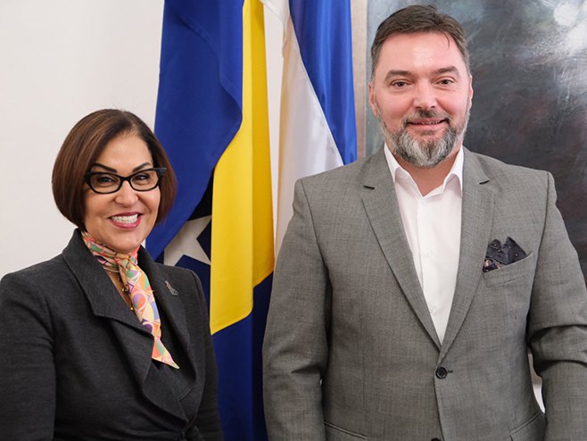 Staša Košarac i Nabila al Šamsi Staša Košarac i Nabila al Šamsi - Foto: RTRS