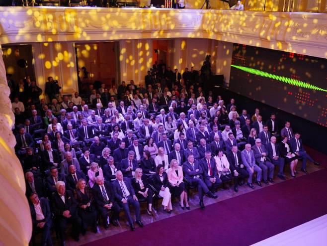 Održana svečana akademija povodom 30 godina RTRS-a (FOTO/VIDEO)