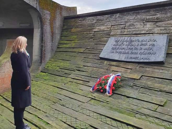 Pomen jasenovačkim logorašima (foto: instagram.com / zeljka.cvijanovic) - Pomen jasenovačkim logorašima (foto: instagram.com / zeljka.cvijanovic) -